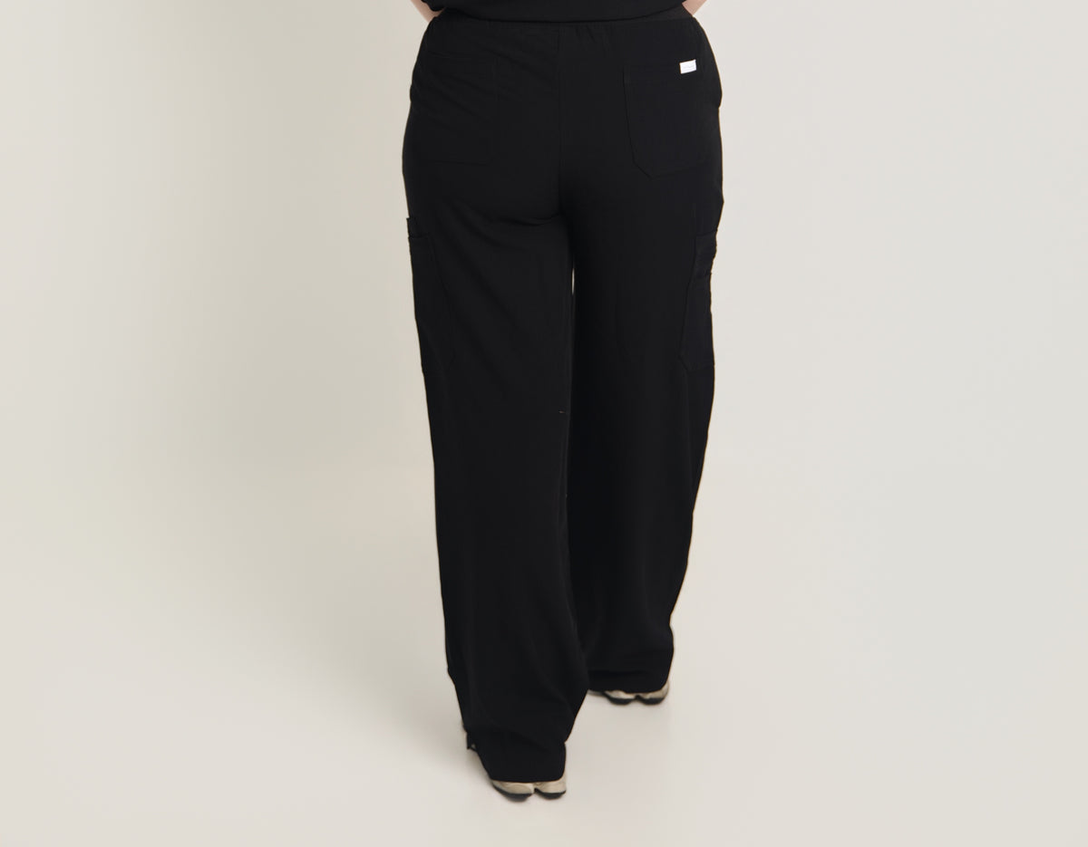 The Flow Straight-Leg Scrub Pant- Black
