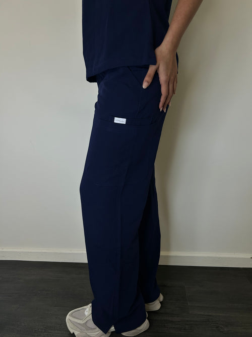 The Flow Straight-Leg Scrub Pant